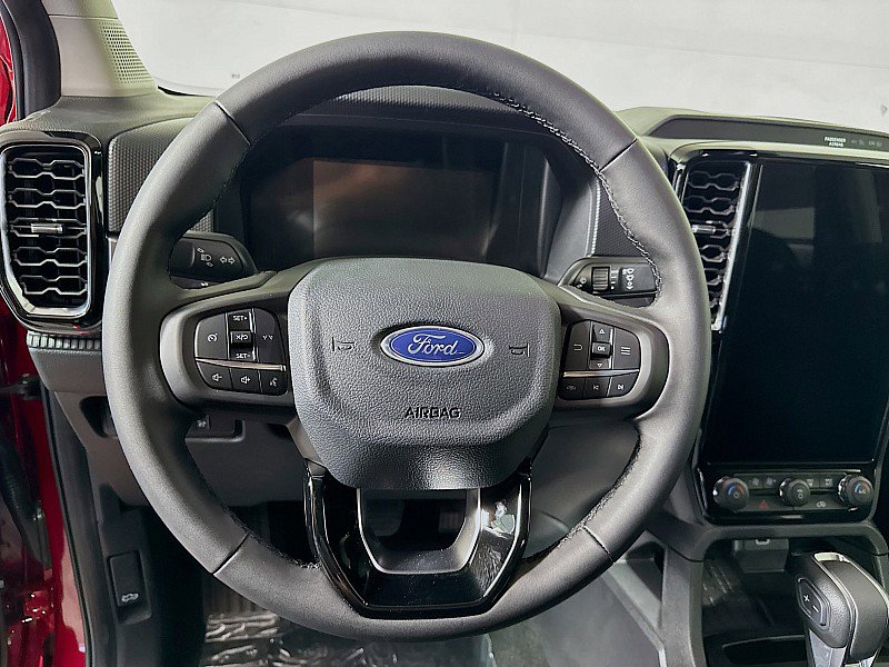 New 2025 Ford Ranger XLT w/ Equipment Group 301A High AWD/4WD image 12