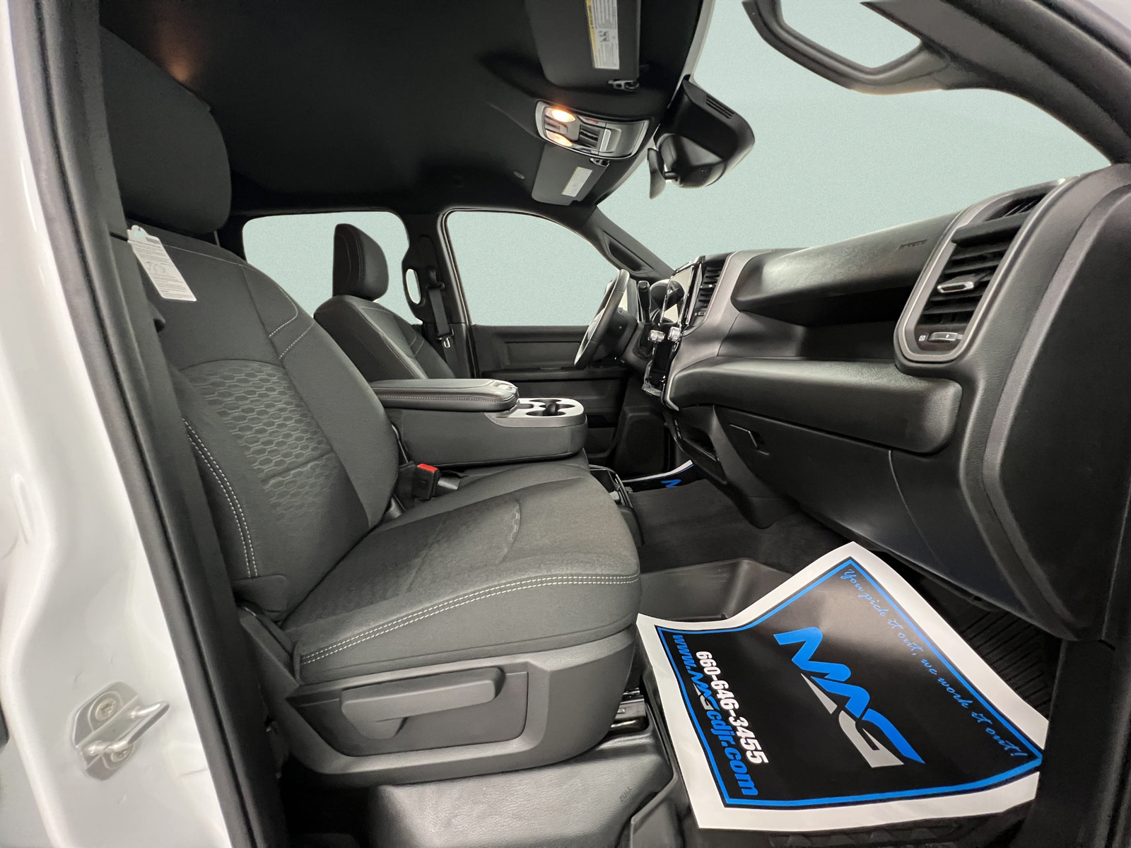 New 2027 RAM 2500 Tradesman AWD/4WD image 31