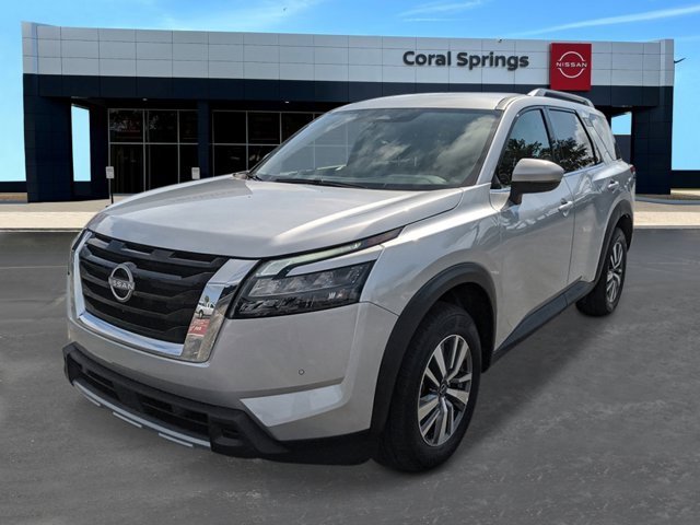 New 2025 Nissan Pathfinder SL