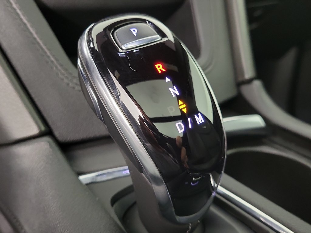 Certified 2022 Cadillac XT5 Premium Luxury w/ Technology Package FWD image 31