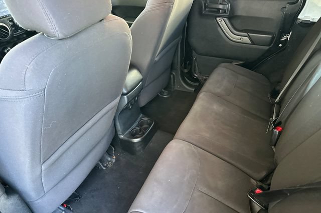 Used 2015 Jeep Wrangler Unlimited Sport w/ Quick Order Package 24S AWD/4WD image 15