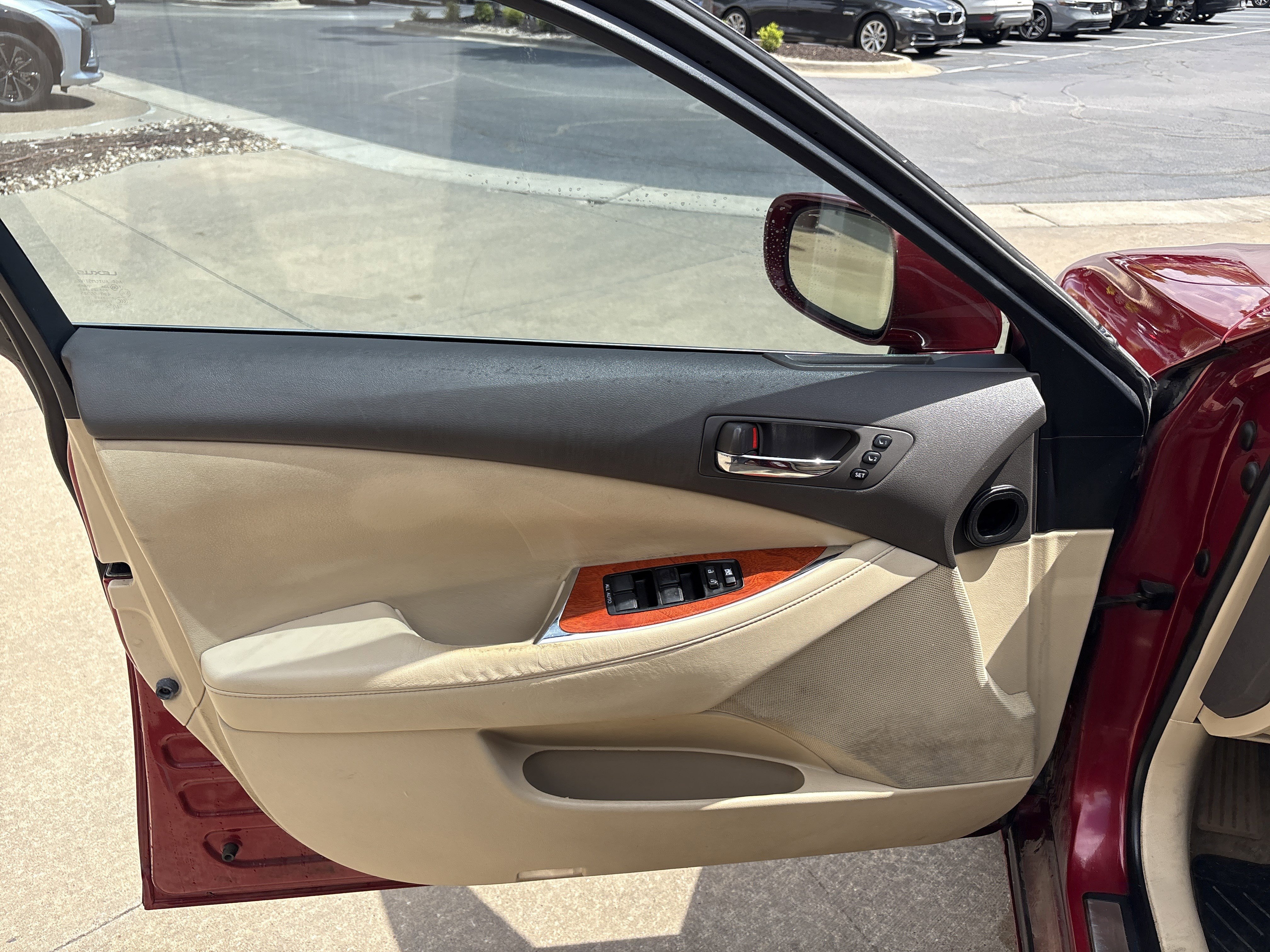 Used 2010 Lexus ES 350 FWD image 14