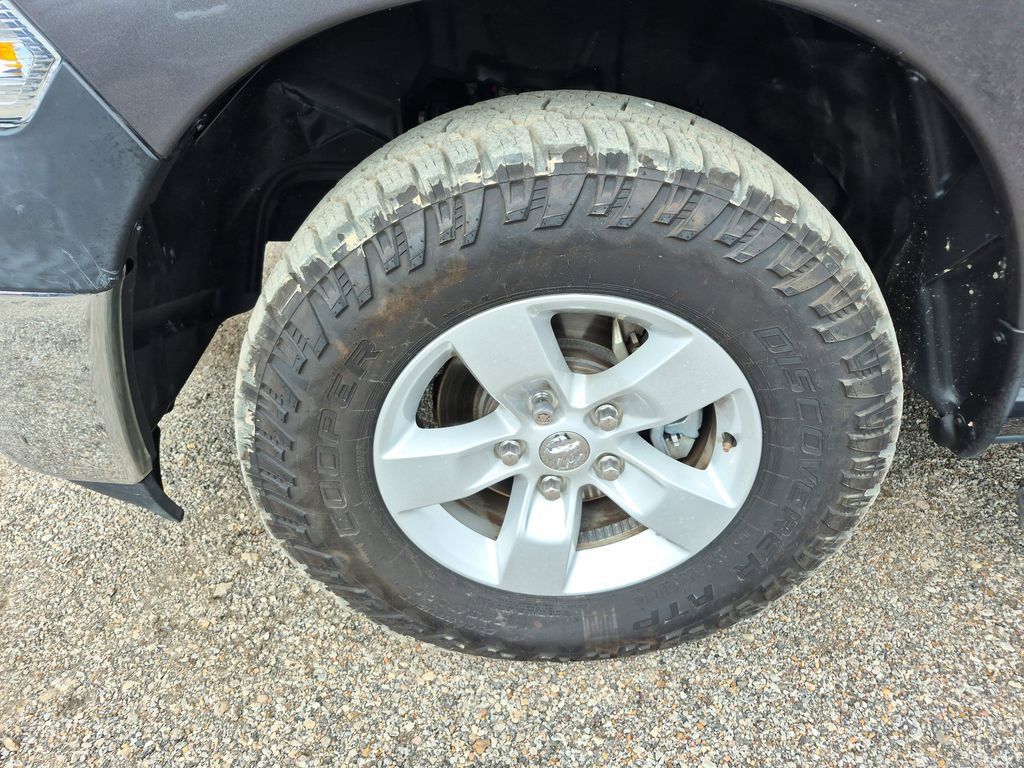 Used 2018 RAM 1500 Tradesman w/ Popular Equipment Group RWD image 9