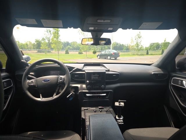 Used 2021 Ford Explorer 4WD Police Interceptor image 18