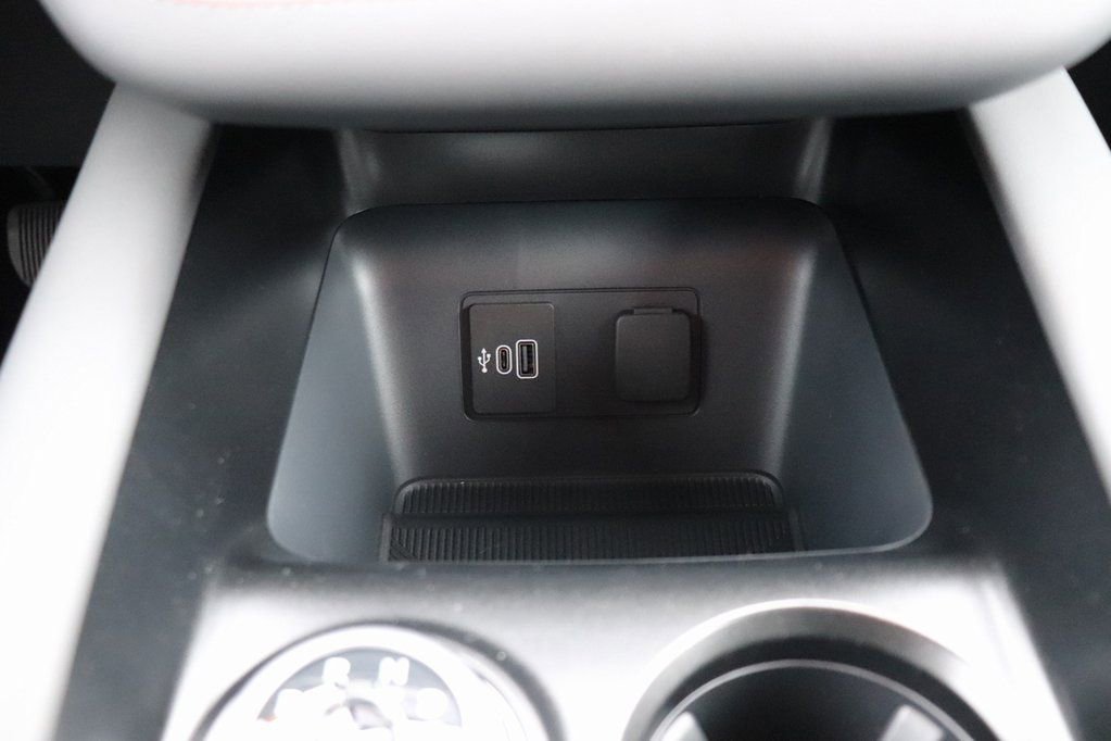 New 2026 Ford Explorer Active w/ Active Comfort Package image 25