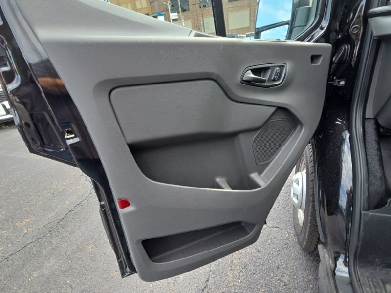 New 2026 Ford Transit 150 Low Roof AWD image 18