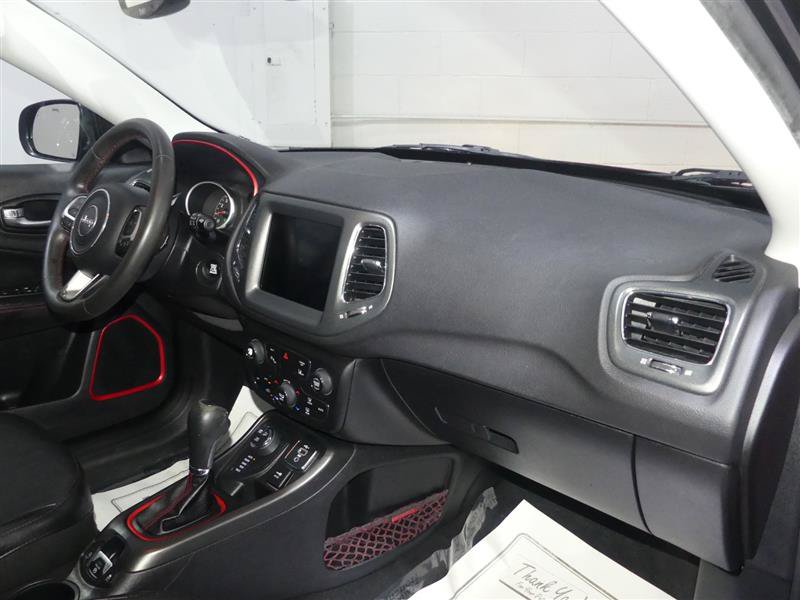 Used 2021 Jeep Compass Trailhawk AWD/4WD image 22