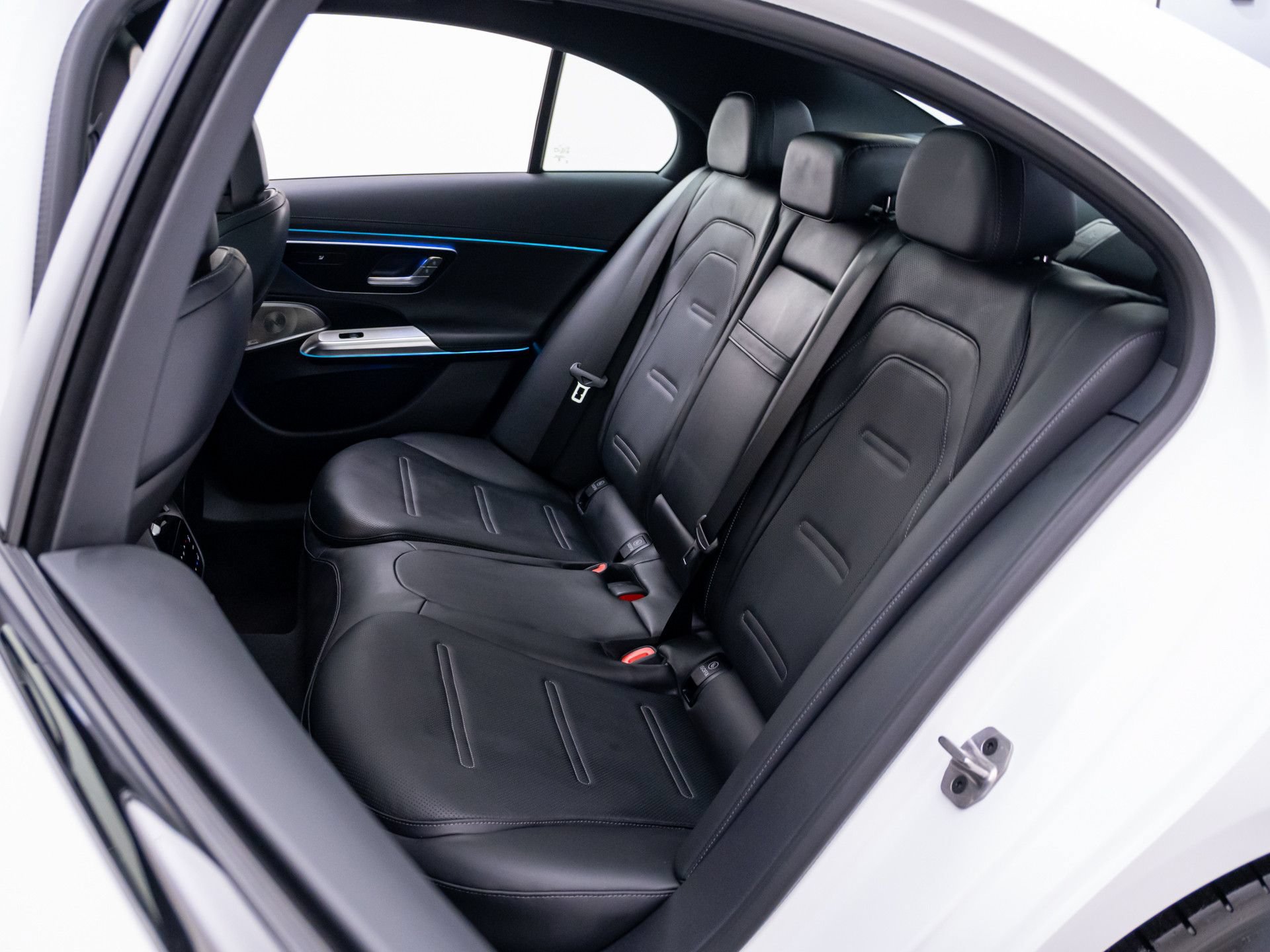 New 2026 Mercedes-Benz E 53 AMG e 4MATIC Sedan image 19