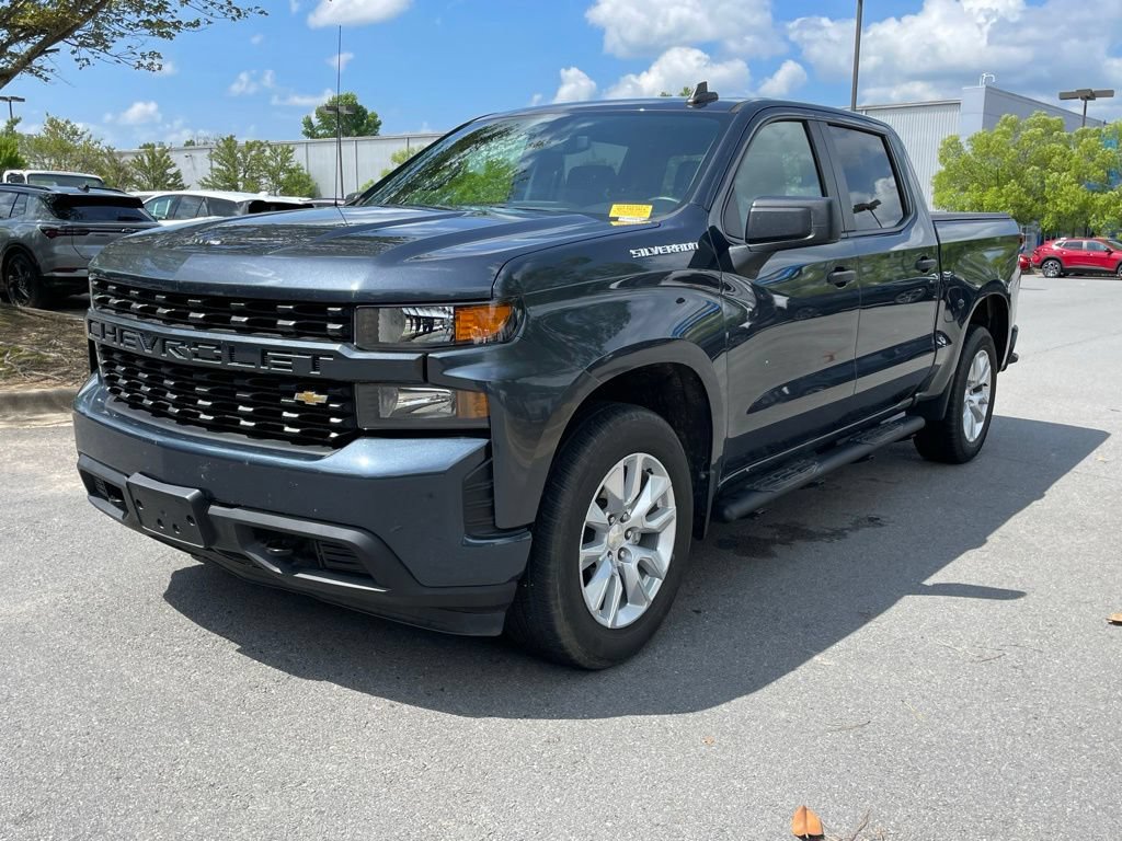 Used 2022 Chevrolet Silverado 1500 Custom RWD image 3