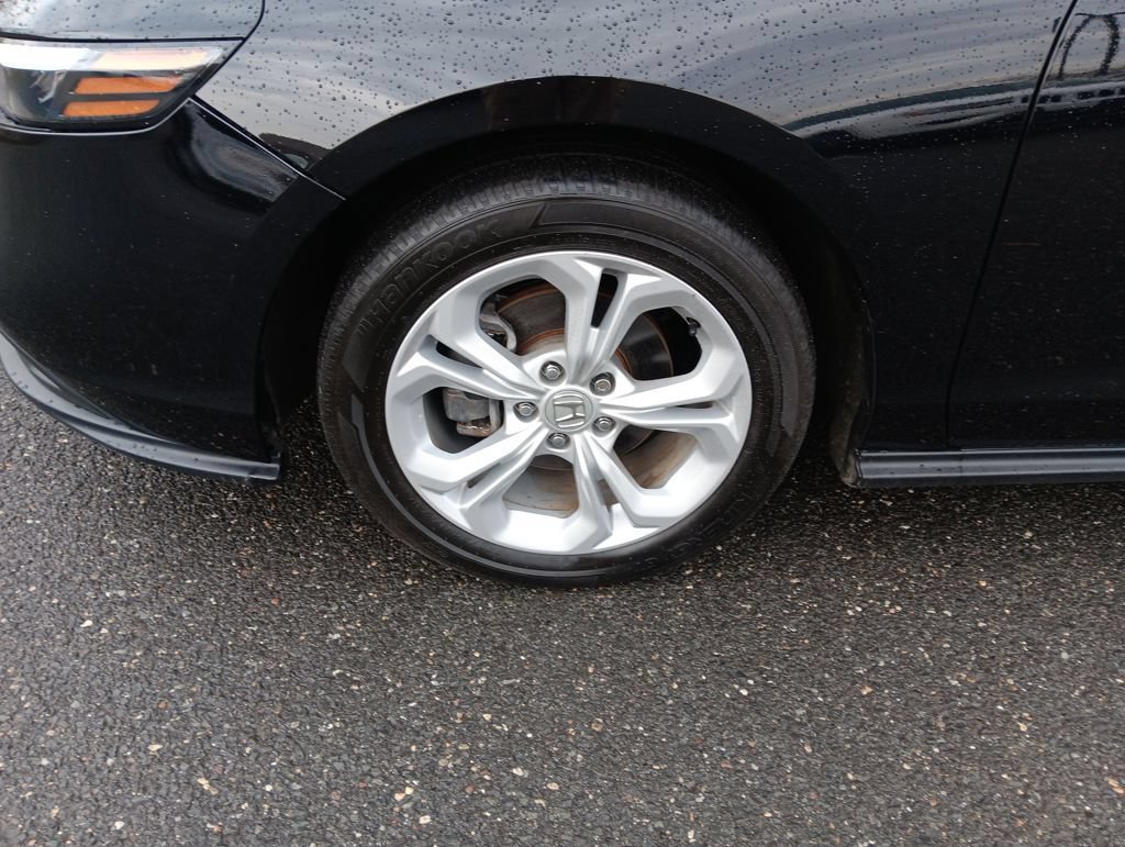 Certified 2024 Honda Accord LX image 9