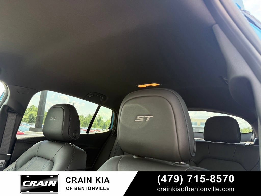 Used 2025 Buick Envista Sport Touring w/ Convenience I Package FWD image 22