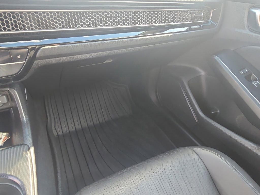 Used 2024 Honda Civic Touring image 18