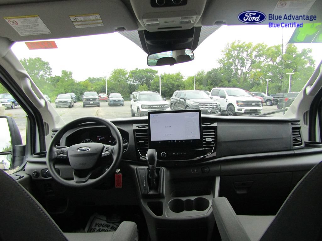 Certified 2024 Ford Transit 350 XLT RWD image 4