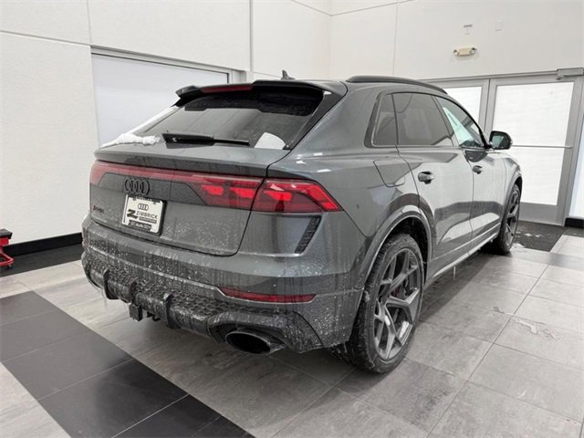 New 2026 Audi RS Q8 performance image 2
