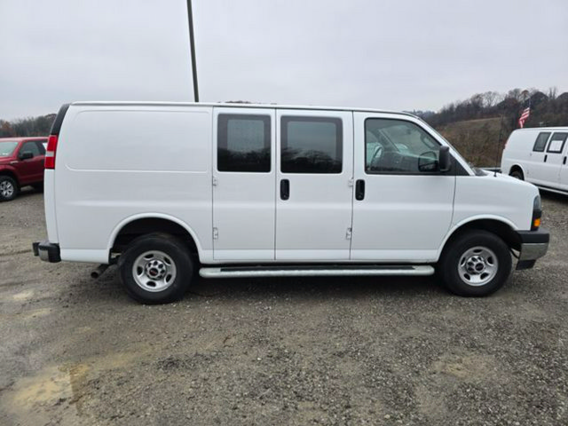 Used 2025 GMC Savana 2500 w/ Driver Convenience Package RWD image 6