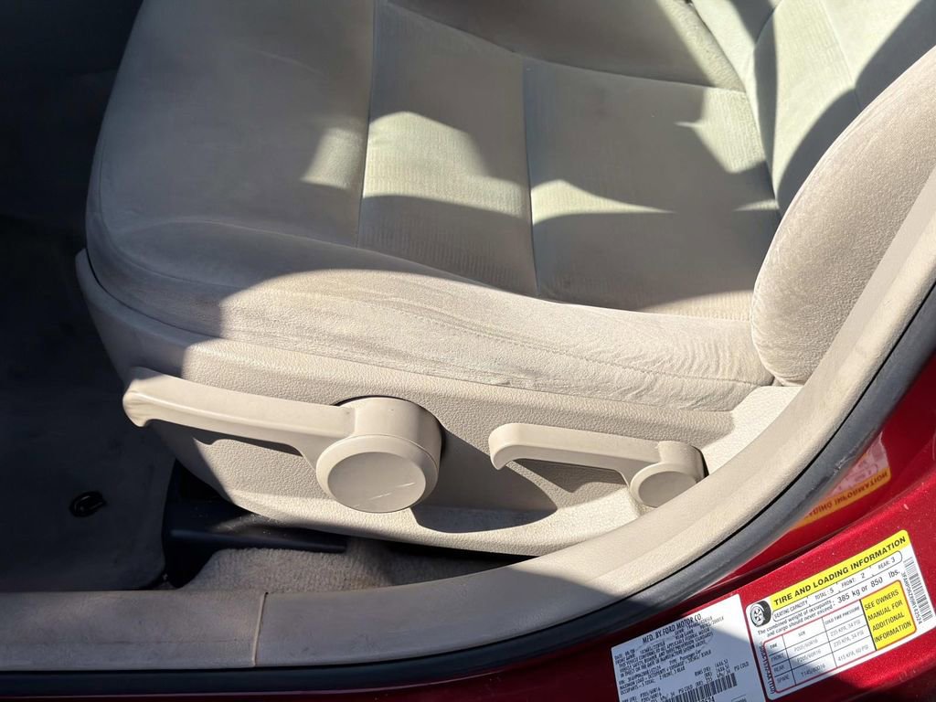 Used 2009 Ford Fusion S FWD image 22