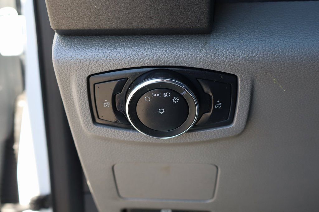 Used 2020 Ford F350 XL w/ Power Equipment Group image 21