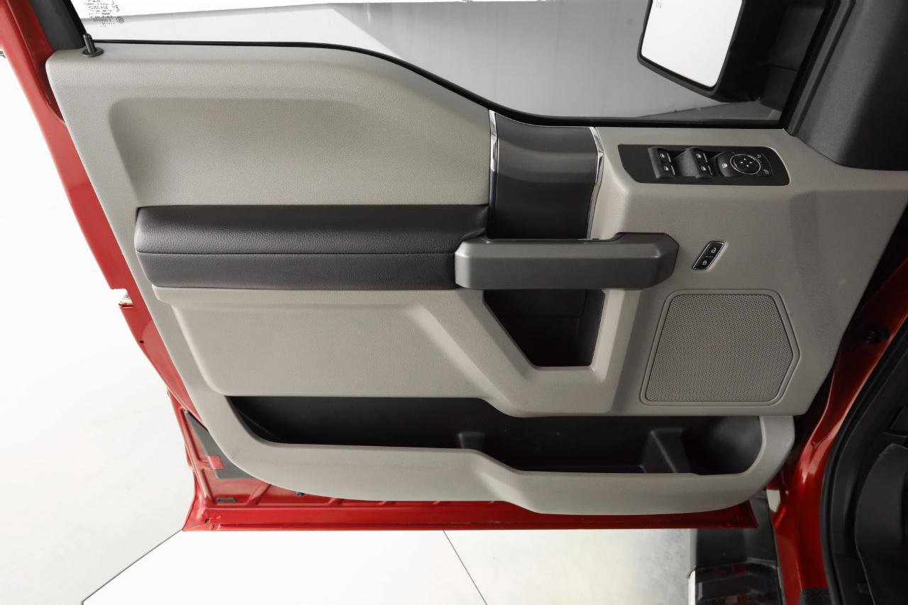 Used 2018 Ford F150 XLT w/ Equipment Group 302A Luxury image 10