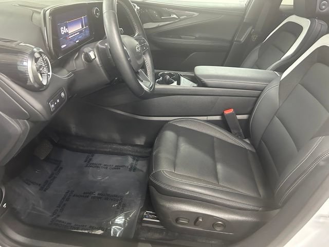 Used 2026 Chevrolet Blazer EV LT AWD/4WD image 12