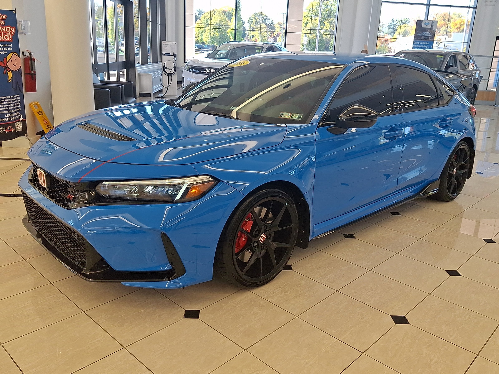 Used 2026 Honda Civic Type R image 3