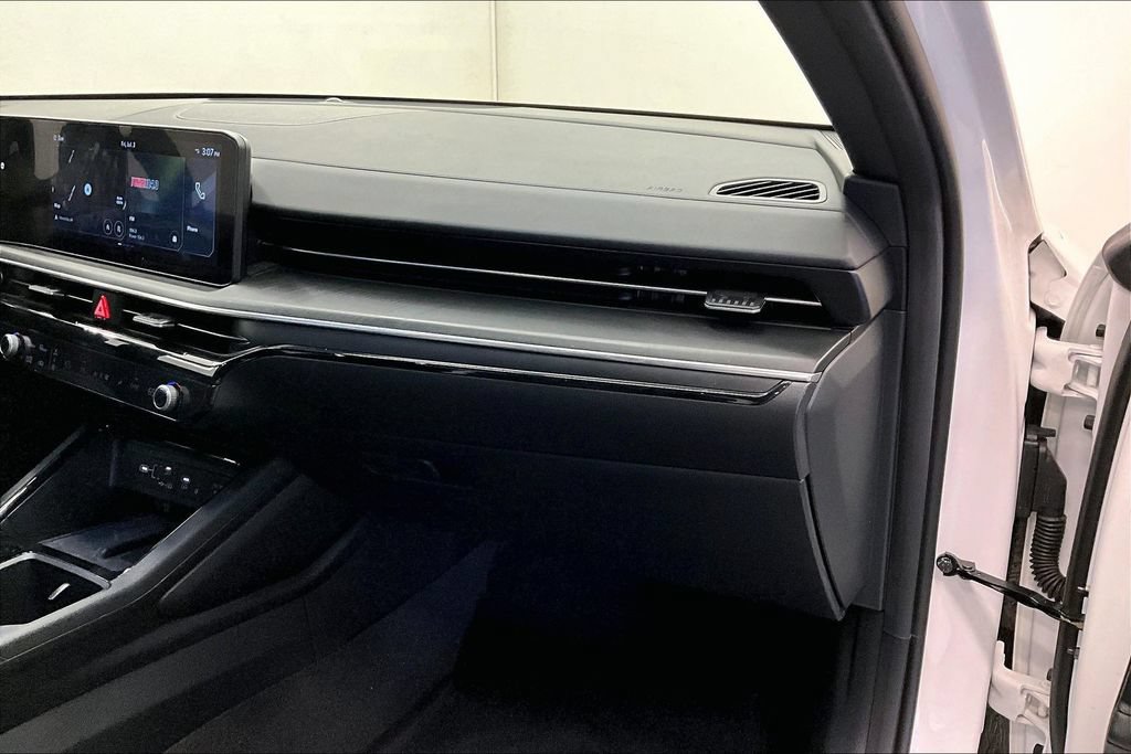 Used 2025 Kia K5 GT-Line w/ GT-Line Premium Package FWD image 15