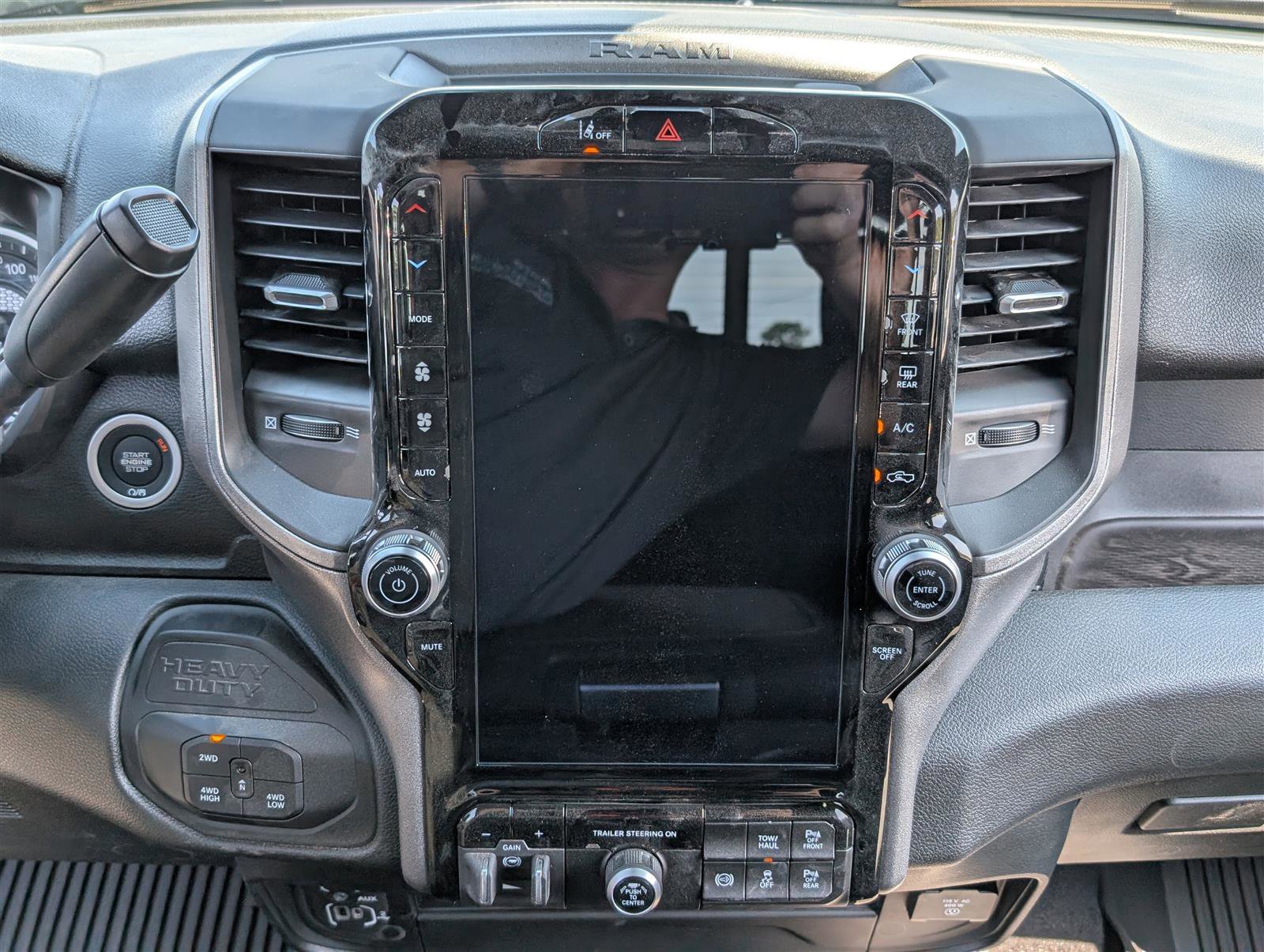 New 2025 RAM 2500 Tradesman image 22