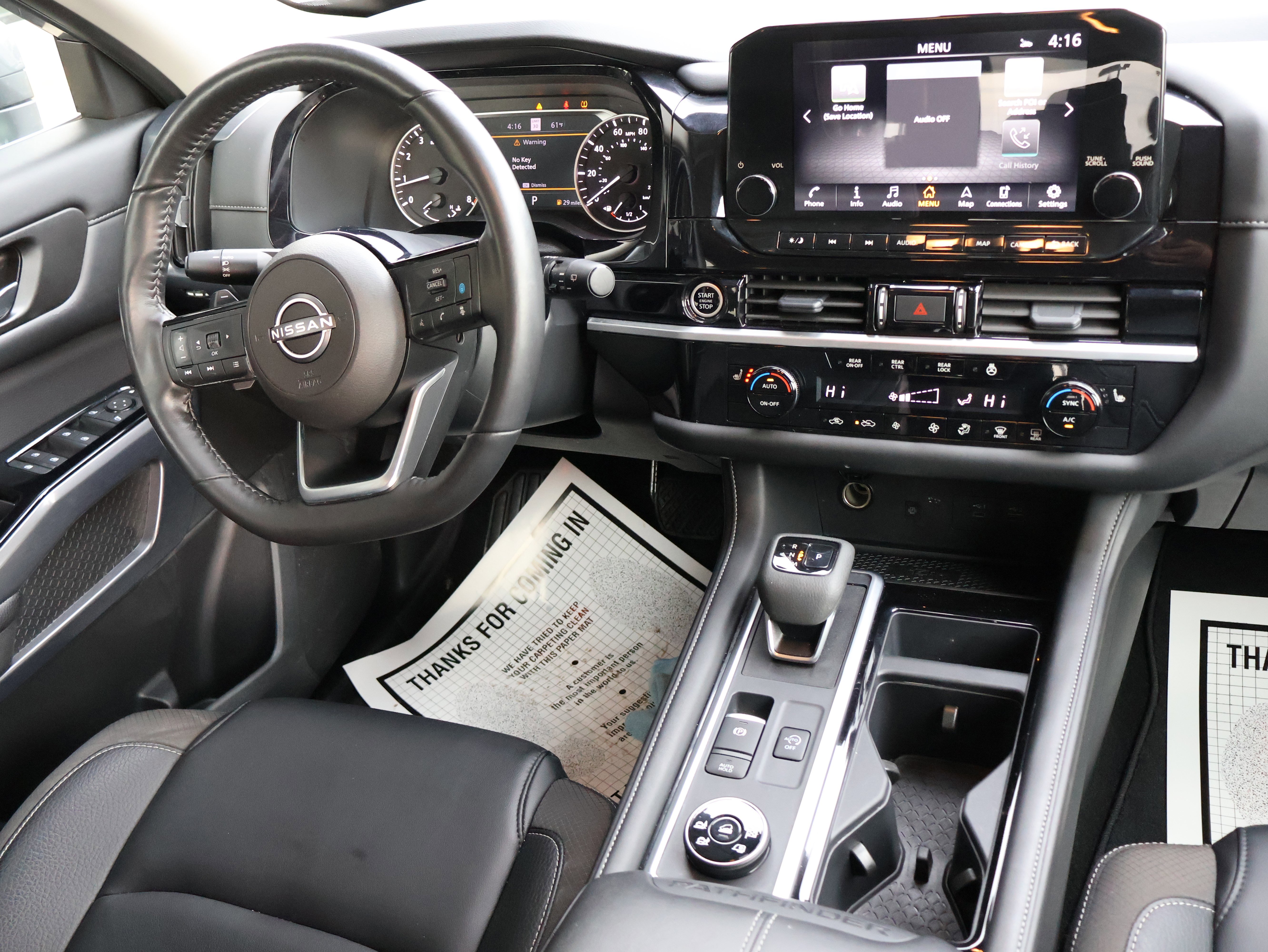 Used 2024 Nissan Pathfinder SL image 17