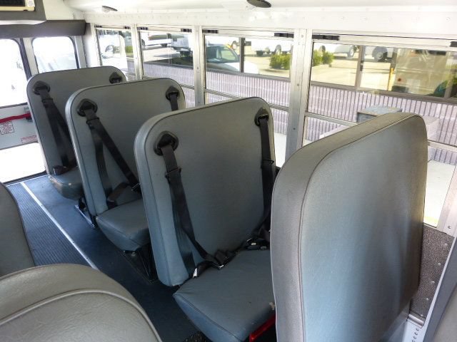 Used 2007 Chevrolet Express 3500 w/ School Bus Package RWD image 31