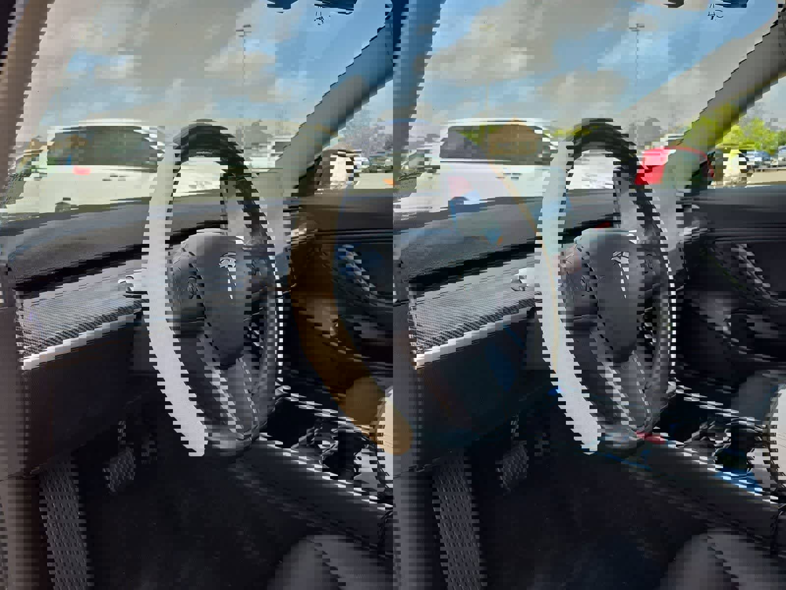 Used 2018 Tesla Model 3 Long Range image 2