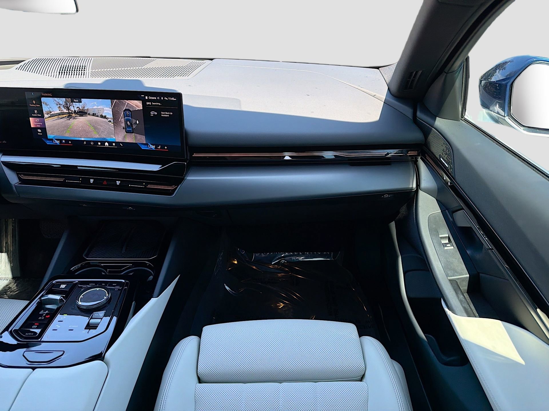 Used 2025 BMW 530i 530i w/ M Sport Package image 20