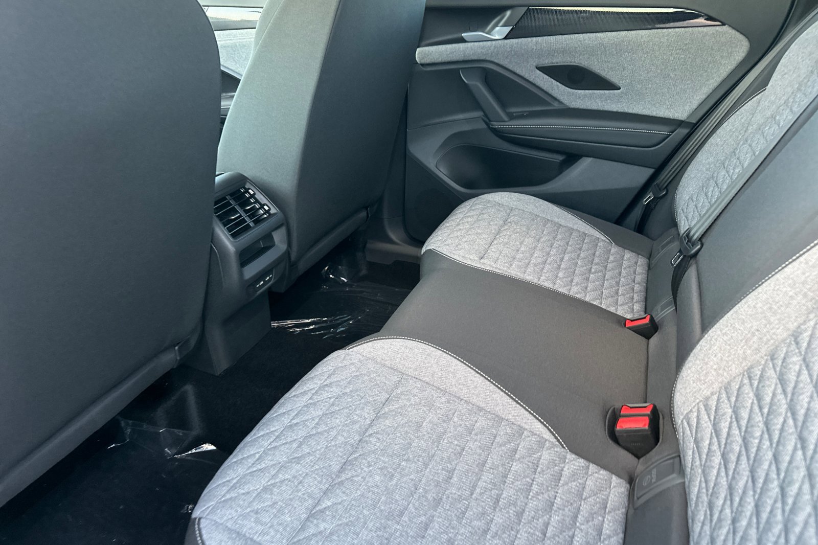 New 2026 Volkswagen Tiguan S image 12