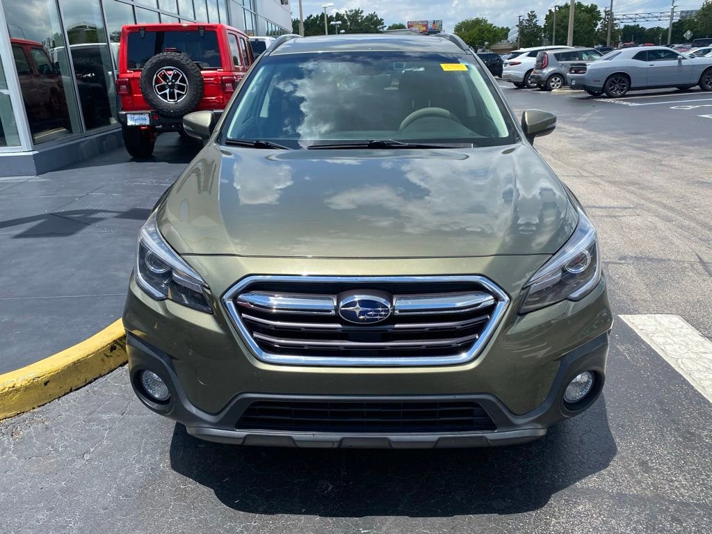 Used 2018 Subaru Outback 3.6R Touring AWD/4WD image 3
