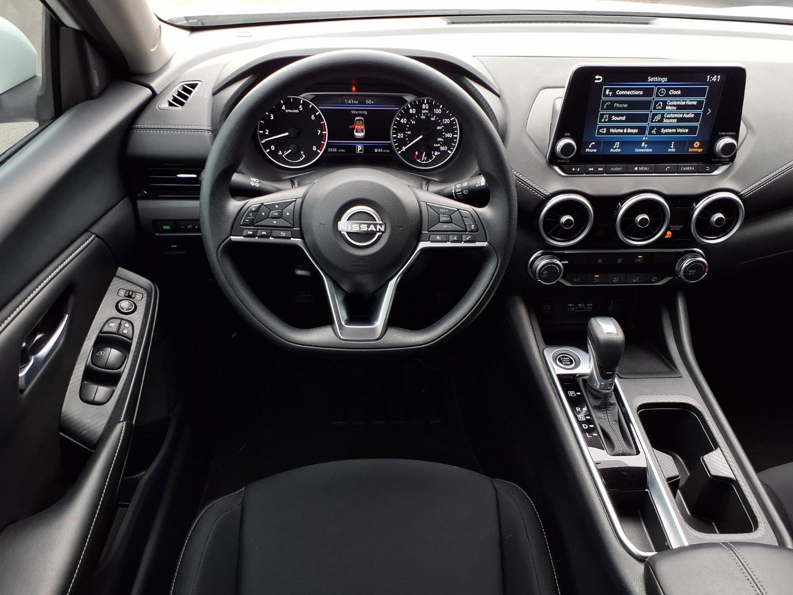 Used 2025 Nissan Sentra SV image 13