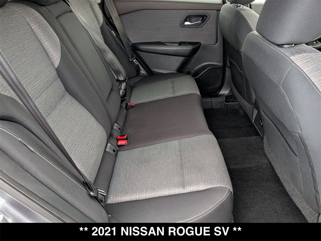 Used 2021 Nissan Rogue SV image 26