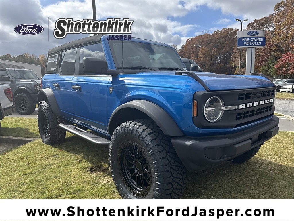 New 2025 Ford Bronco 4-Door w/ Sasquatch Package