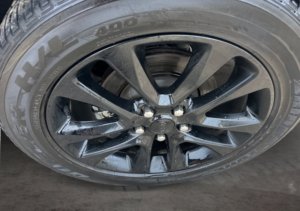 Used 2021 Jeep Grand Cherokee Laredo X AWD/4WD image 19