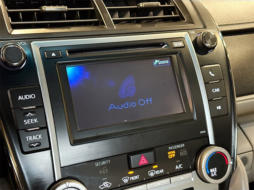 Used 2013 Toyota Camry LE image 7