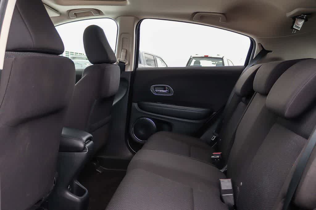 Used 2018 Honda HR-V EX image 18