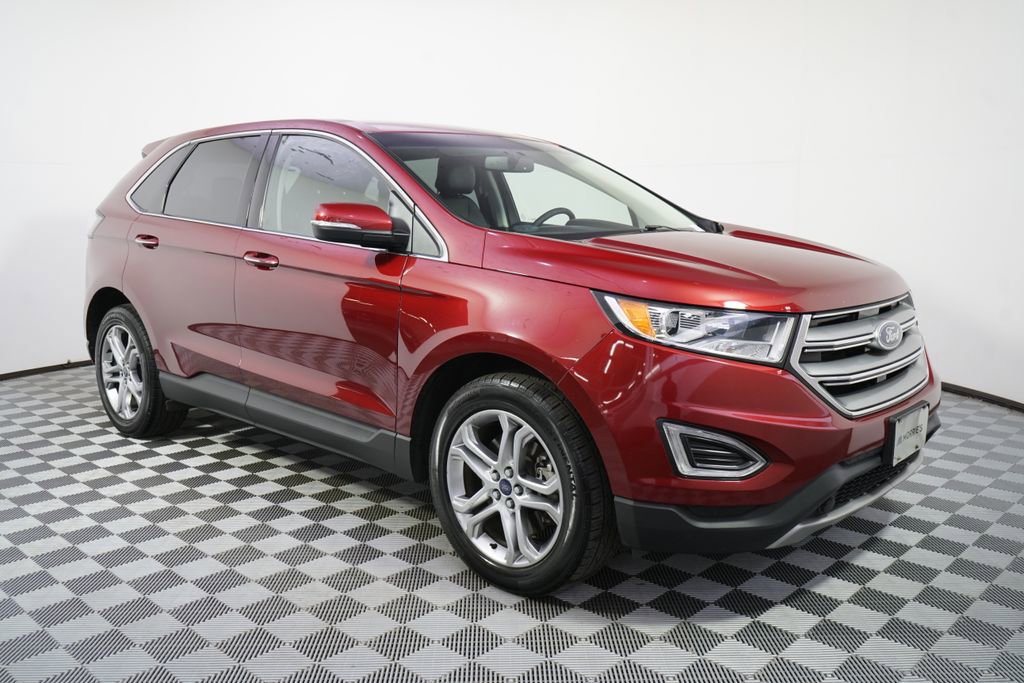 Used 2017 Ford Edge Titanium w/ Technology Package AWD/4WD image 8