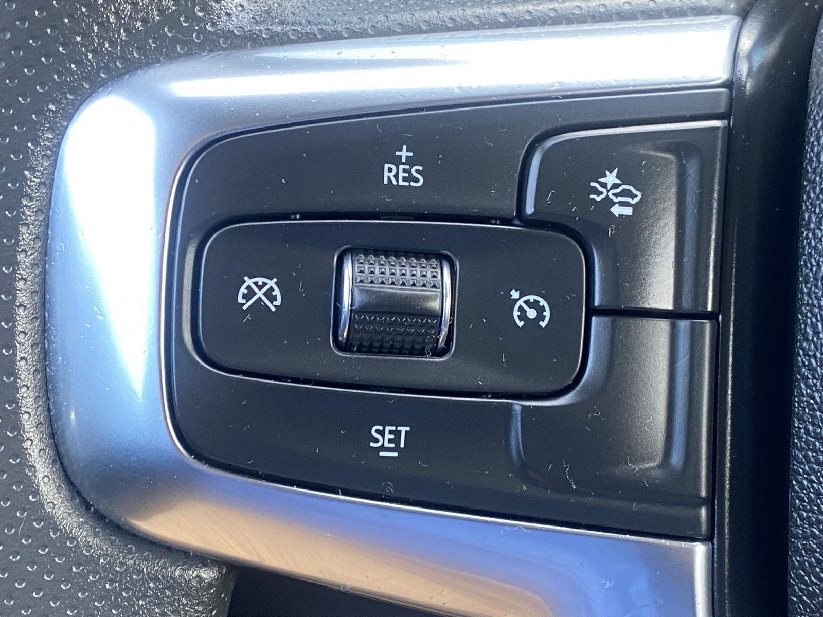 Used 2022 Chevrolet Blazer LT image 14