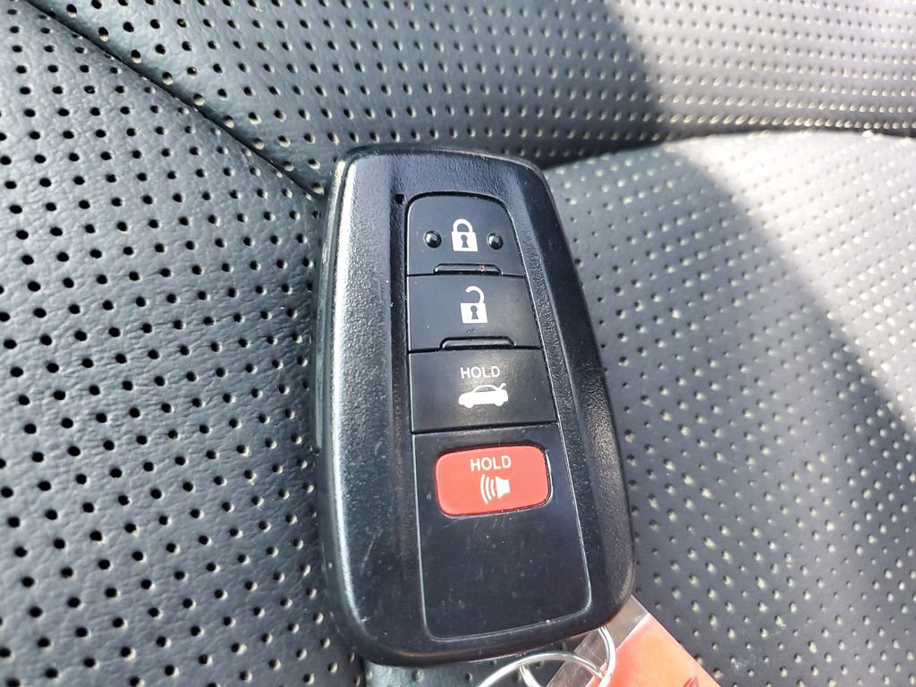 Used 2020 Toyota Camry XSE w/ Driver Assist Package FWD image 34