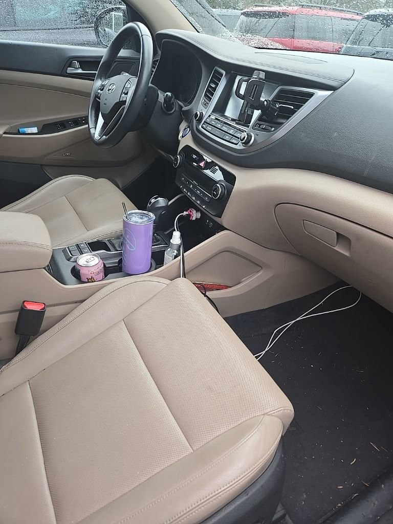 Used 2017 Hyundai Tucson Limited w/ Cargo Package image 15