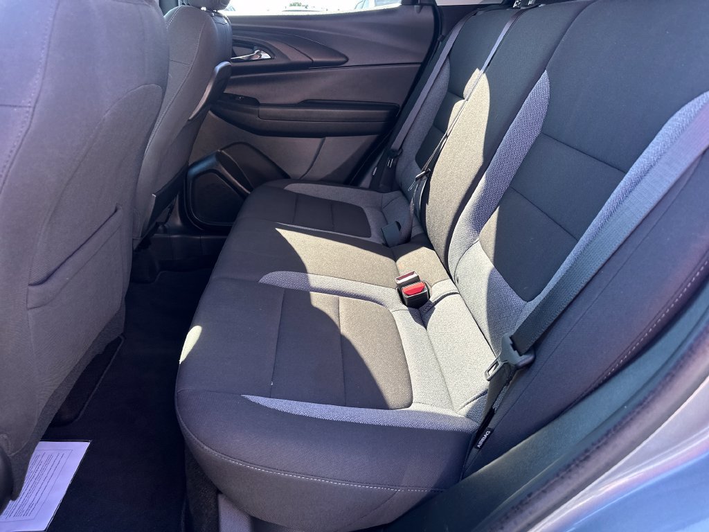 Used 2023 Chevrolet TrailBlazer LT w/ Convenience Package FWD image 14