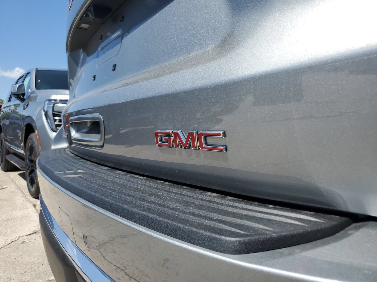 New 2026 GMC Yukon XL Denali RWD image 7