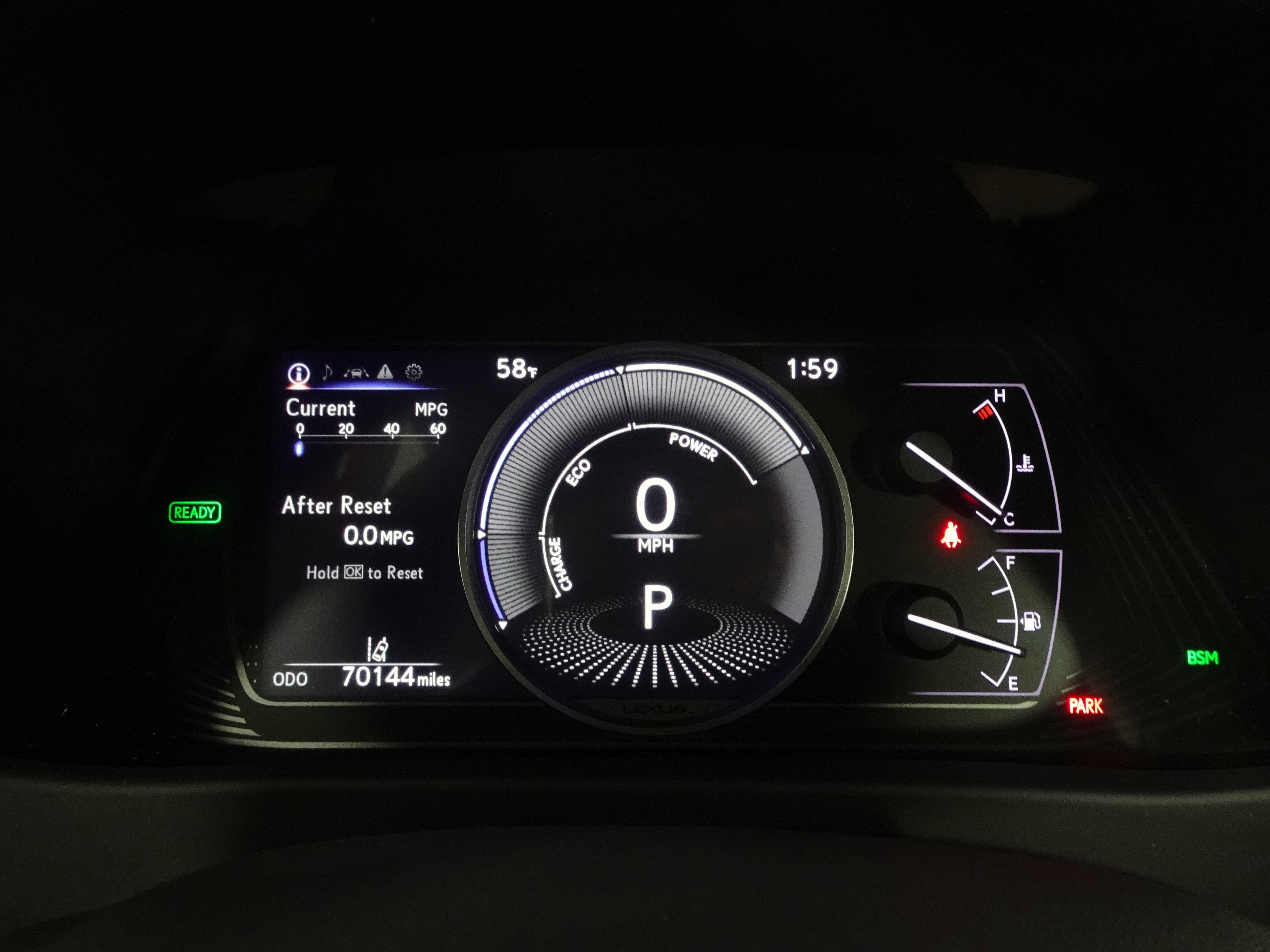 Used 2020 Lexus UX 250h w/ Premium Package image 31