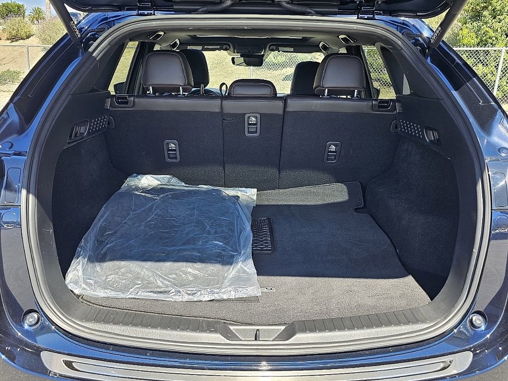 Certified 2025 MAZDA CX-5 Signature image 11