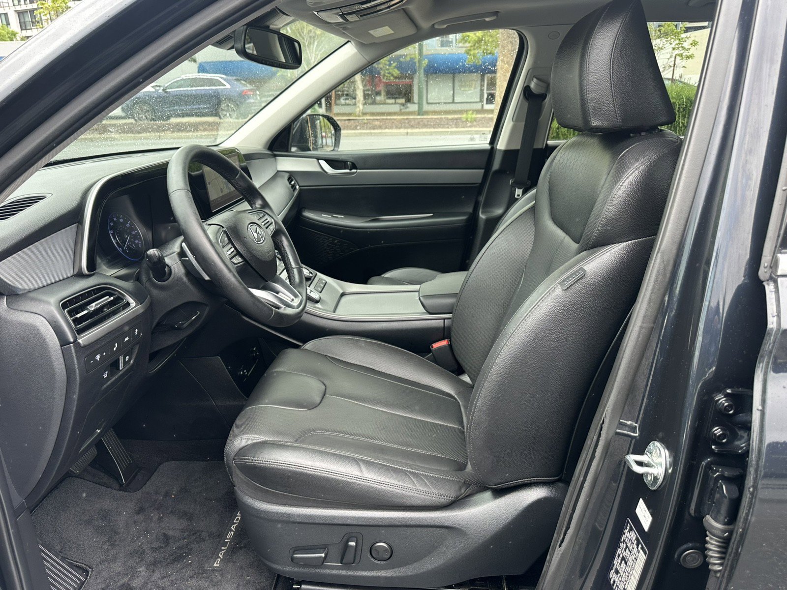 Used 2021 Hyundai Palisade SEL w/ Premium Package image 18