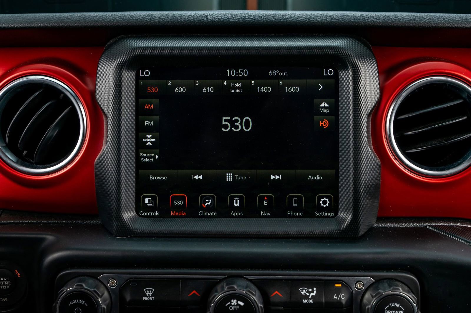 Used 2022 Jeep Wrangler Unlimited Rubicon AWD/4WD image 23