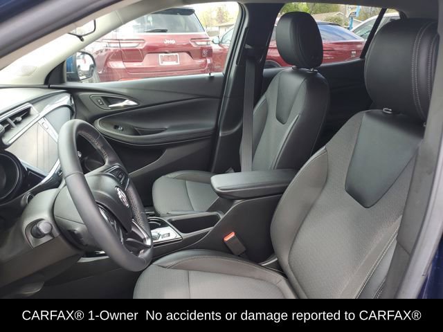 Used 2022 Buick Encore GX Select AWD/4WD image 7