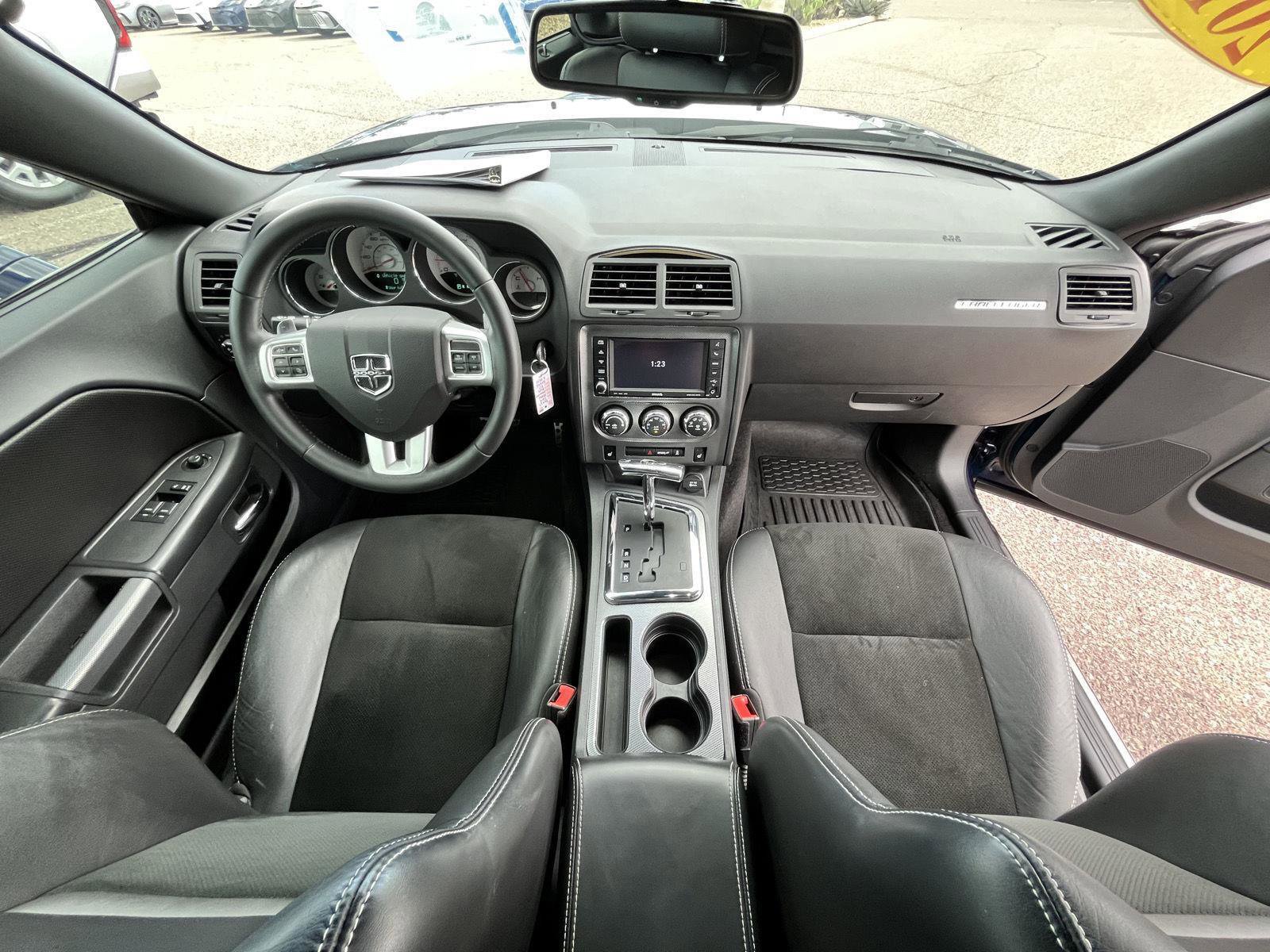 Used 2014 Dodge Challenger R/T image 24